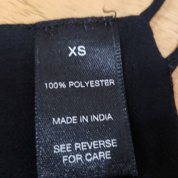 🔹️BKE Black Beaded Flowy Sleeveless Top XSmall - Picture 8 of 9